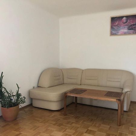 A Private Room In A Shared Apartment Vienna Exterior photo